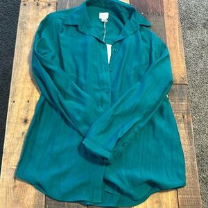 NWT green button-down blouse